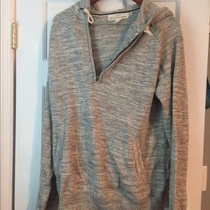H&M pull over sweater hoodie